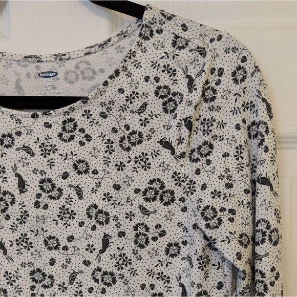 (Old Navy) Spring Bunny Long Sleeve Top XL - Picture 1 of 4